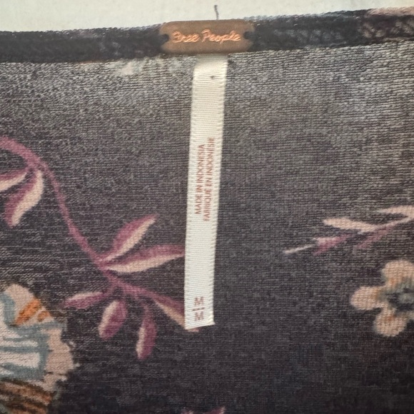 Free People Black and Cream Floral Blouse - Picture 4 of 5